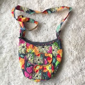 VERA BRADLEY CROSS BODY